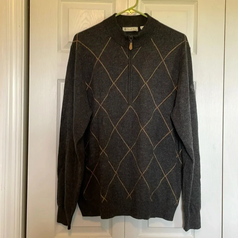 100% Lambs Wool Argyle Pull Over 1/4 Zip Sweater Gray Men's Donald Ross - Picture 2 of 10